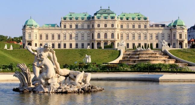 Belvedere Palace fountain and garden, Vienna, Austria.; 